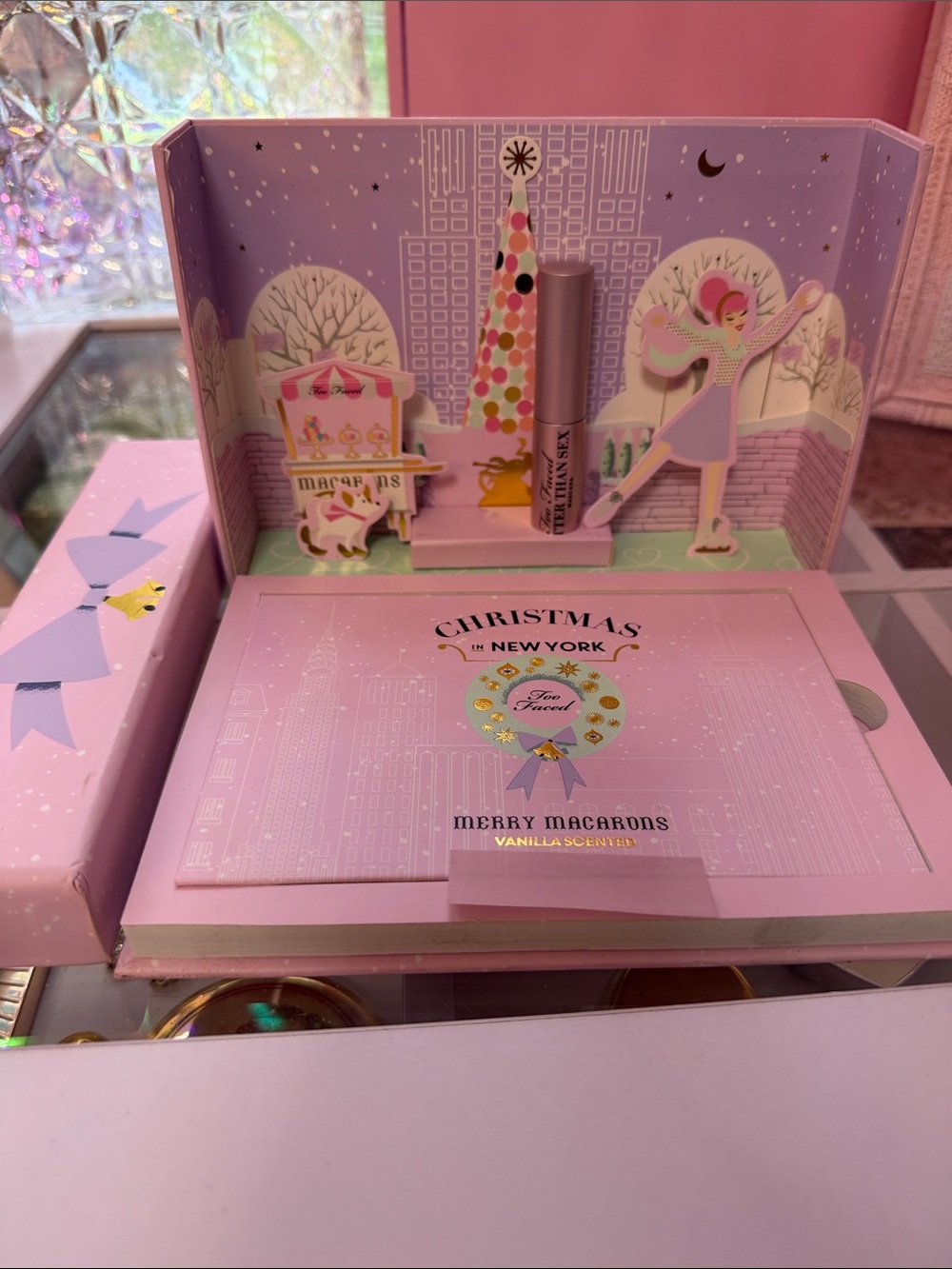 Too Faced Merry Macarons Gift Set in Light Pink and Purple NEW NEVER USED